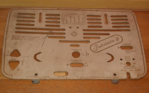 Rückwand aus telefunken - aus,