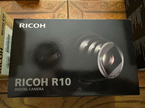 Ricoh r10 digital - r10,