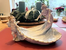 Jugendstilschale mit Frau und