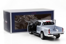 Norev mercedes benz - 1:18,
