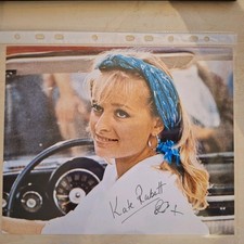 James Bond Kate Rabett als Liz