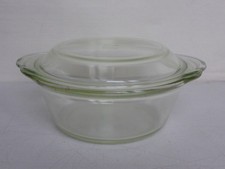 alte Auflaufform Topf Bräter