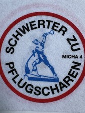 Schwerter zu Pflugscharen