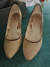 Pumps Beige