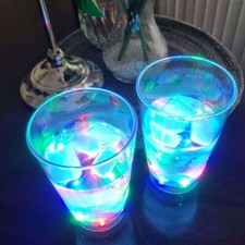 LED Leucht Trinkglas Becher
