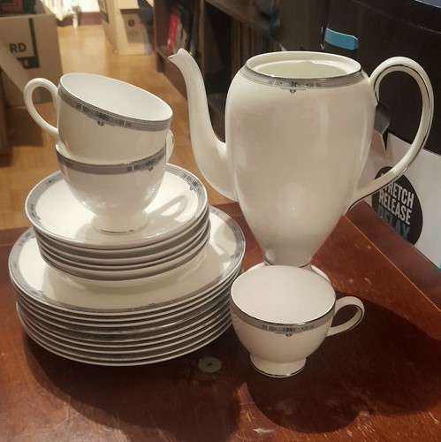Wedgwood amherst bone - wedgwood,
