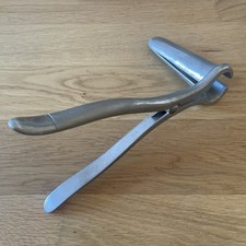 Einfaches Spekulum, medizinisches Instrument