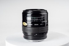 Sigma 28–70mm Epsilon