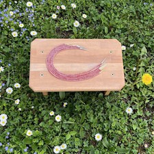 Gewandung Mittelalter LARP Nestelschnüre rot-weiß 100%Wolle mit Nestelspitzen