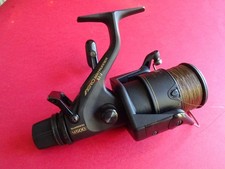 EINE SEHR GUTE LEICHT