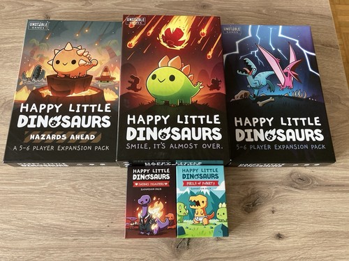 Happy little dinosaurs - happy,