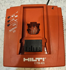 Ladegerät HILTI C7/36-ACS im guten Zustand