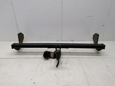 Mercedes Vito W639  -  Anhängerkupplung starr   (55)