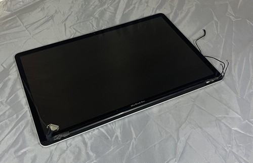 Original apple macbook - macbook, pro