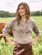 Hunter Bell Licht Braune Bommel Strickjacke Größe XL