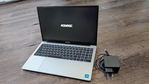 Windows laptop acemagic - 11,