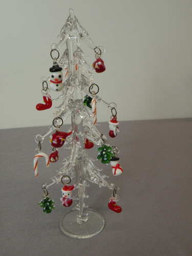 Schöner weihnachtsbaum - schöner,