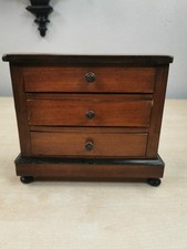 Miniatur Kommode Walnussholz