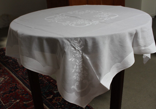 Tischdecke sehr feiner stoff - feiner,