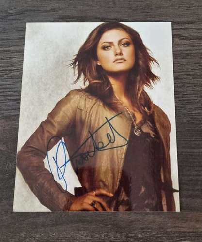Phoebe tonkin vampire - tonkin,,
