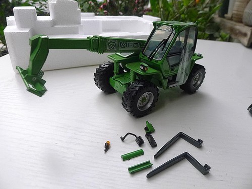 Ros scale merlo - ros,