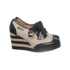 Hush Puppies, Keilschuhe