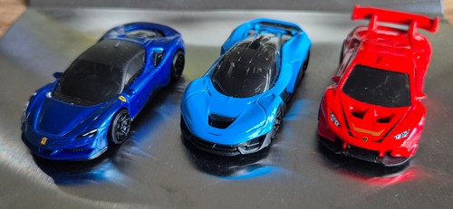 Hot wheels hyper car set - /,