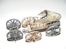 Zubehörteile aus Zinn Räder