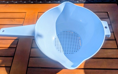 Tupperware goldregen sieb - tupperware,