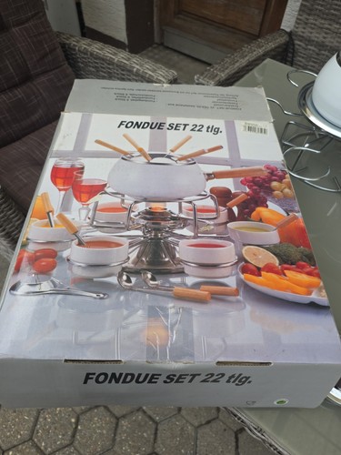 Fondue set - fondue,