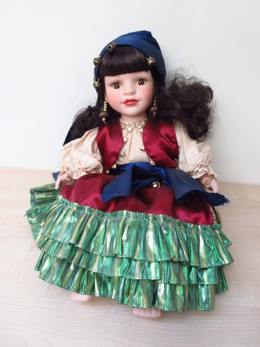 Vintage porzellan puppe - vintage,
