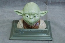 SPARDOSE STAR WARS YODA KOPF PORZELLAN DO OR DO NOT THERE IS NOT TRY LUCASFILM