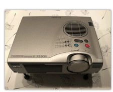 Epson Beamer EMP 710 Inkl. Fernbedienung + Schutztasche + div. Kabel + Anleitung