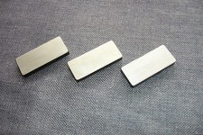 3 silberne Schiebeknöpfe