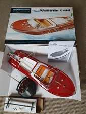 MAXIMUM RC Boot Holzoptik