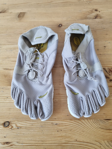 Vibram fingers original - 5,