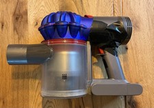 Grundgerät Dyson V7 Motorhead Akkustaubsauger - Gehäuse geklebt
