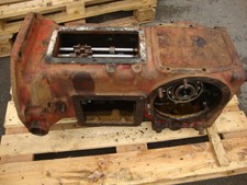 Schaltgetriebe Getriebe + Differential Zapfwelle Porsche Diesel  AP18 Traktor