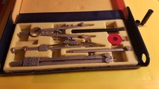 rotring Präzisions - Zirkelkasten mit 3 Zirkeln von etwa 1975