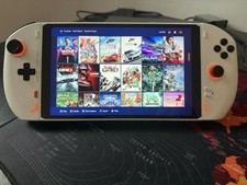 ONEXPLAYER 2 PRO AMD RYZEN 7840U 32GB RAM 2TB Windows 11