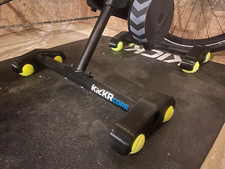 ⚫ Rocker Plate Füße – Set 4 Stück für Wahoo KICKR CORE 1 + Tennisbälle