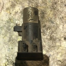 Scheinwerfer Waschwasserpumpe für Scheinwerferreinigung Helphos 12V 