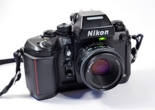NIKON F4 plus Nikkor 50mm 1:1.8 - fast neuwertig!!!