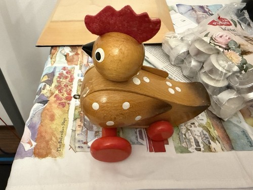 Holz nachziehtier huhn auf - huhn,