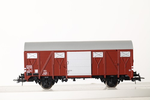 Roco gedeckter güterwagen - roco, h0