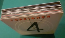 19 Schallplatten (16 Alben)