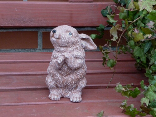 Steinfigur hase terracotta - steinfigur,