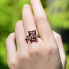 Diaspore Sultanit Farbwechsel