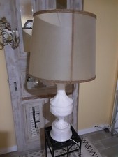 Antike Stehleuchte mit