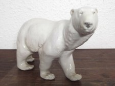 DEKORATIVE PORZELLANFIGUR